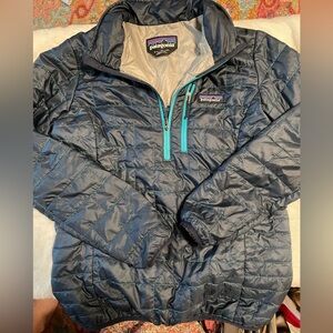 Patagonia Blue Light Weight Jacket Size S
